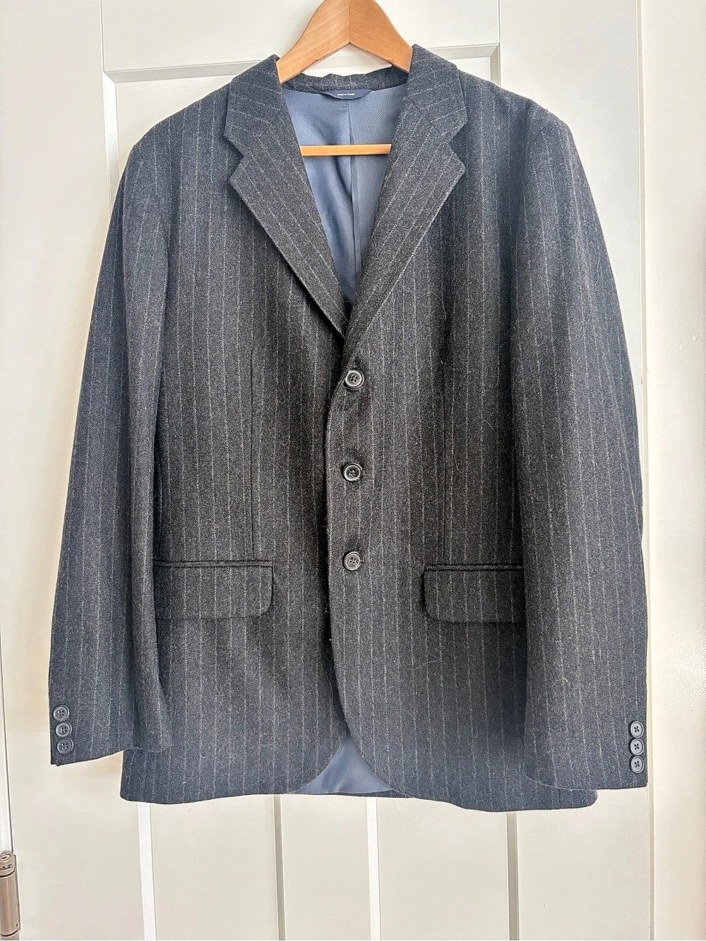 Vintage GAP Men's Pinstripe Wool Blend Blazer Size Medium Like New